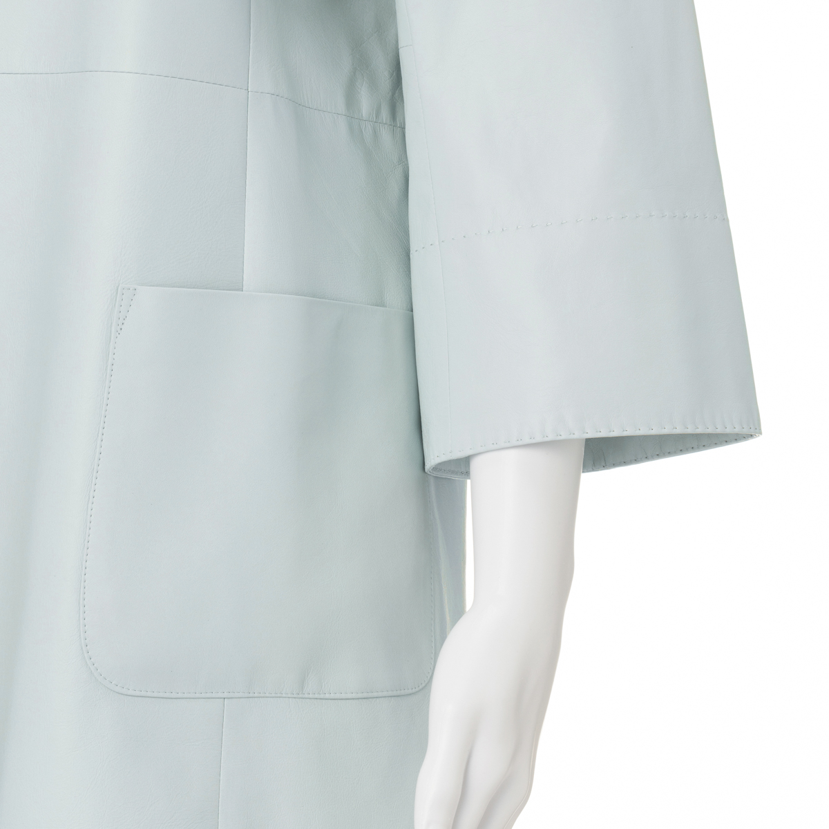 【ＶＯＬＡＴＡ】スペインラムレザーノーカラーコート