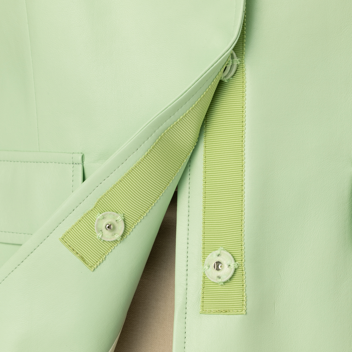 【ＶＯＬＡＴＡ】スペインラムレザージャケット