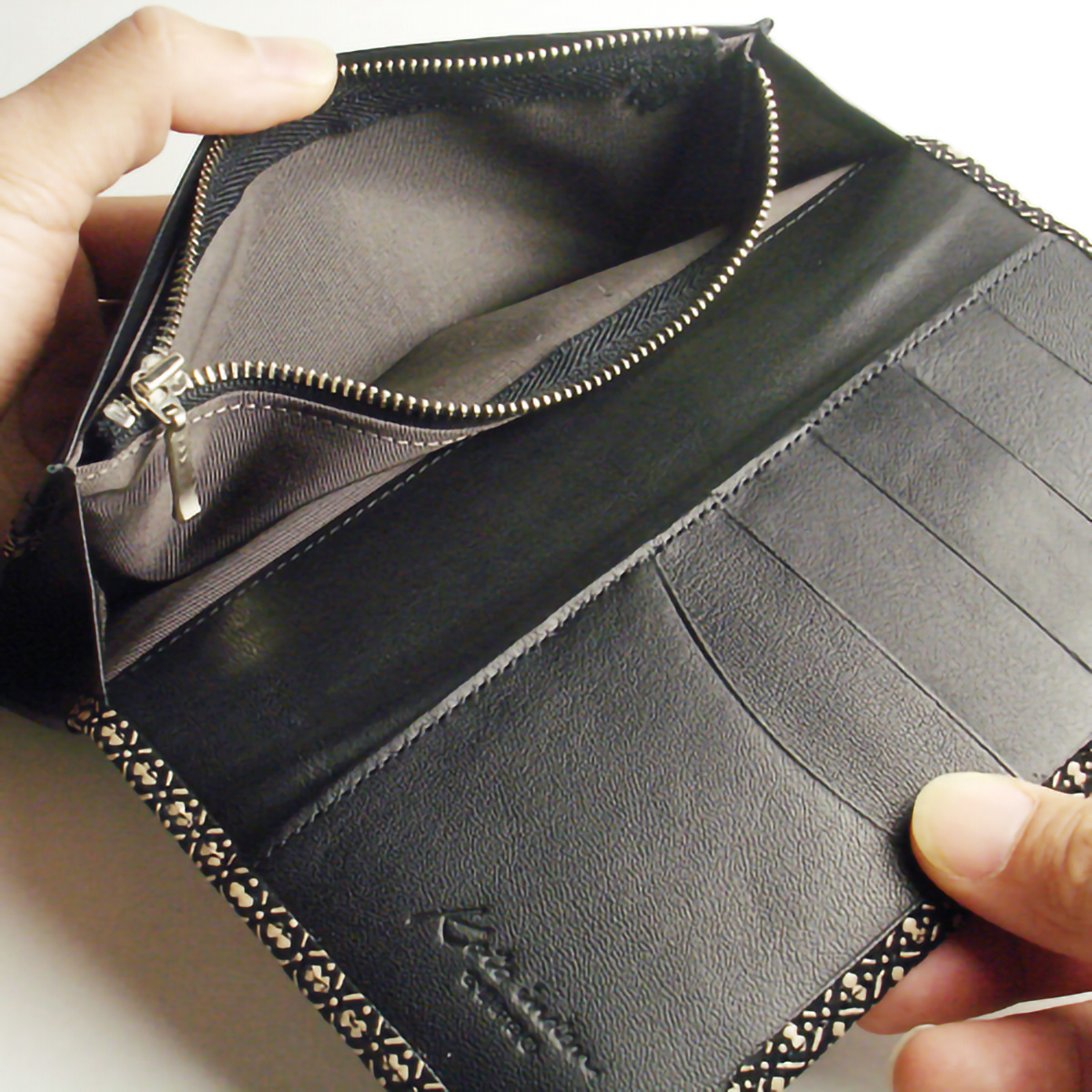 古都印伝ひょうたん柄長財布