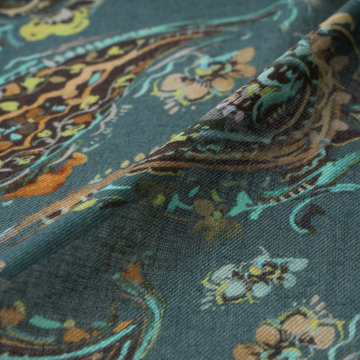 【FRAAS】レーヨン　ペイズリー柄プリント　ストール