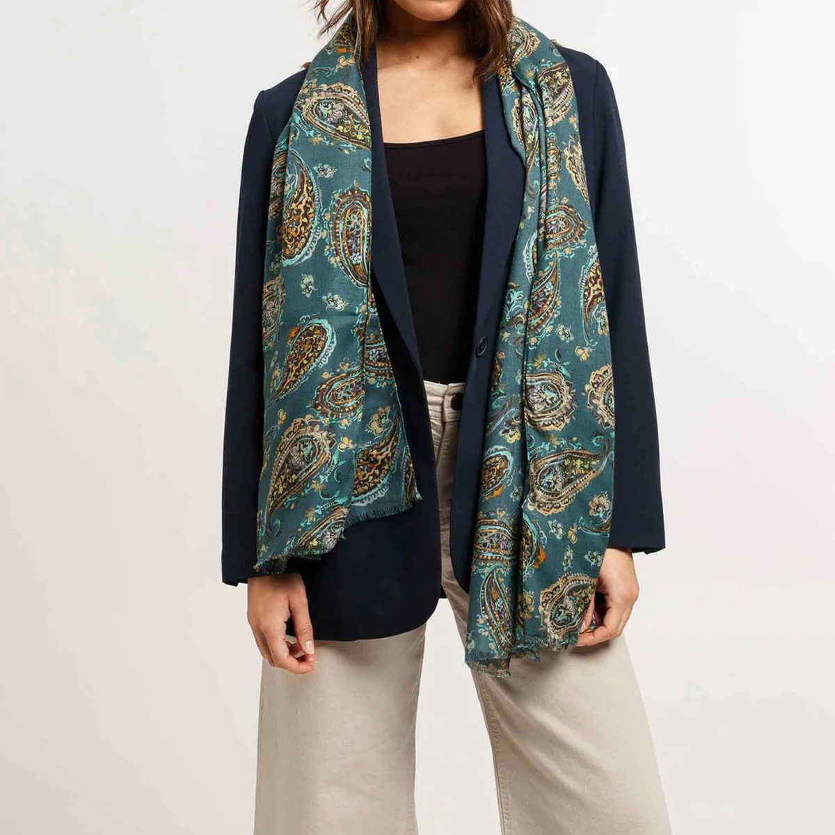 【FRAAS】レーヨン　ペイズリー柄プリント　ストール