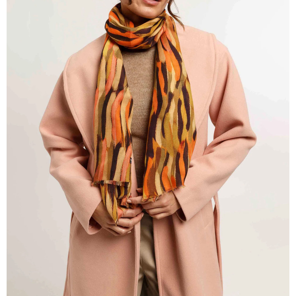 【FRAAS】レーヨン　ストライプ柄プリント　ストール