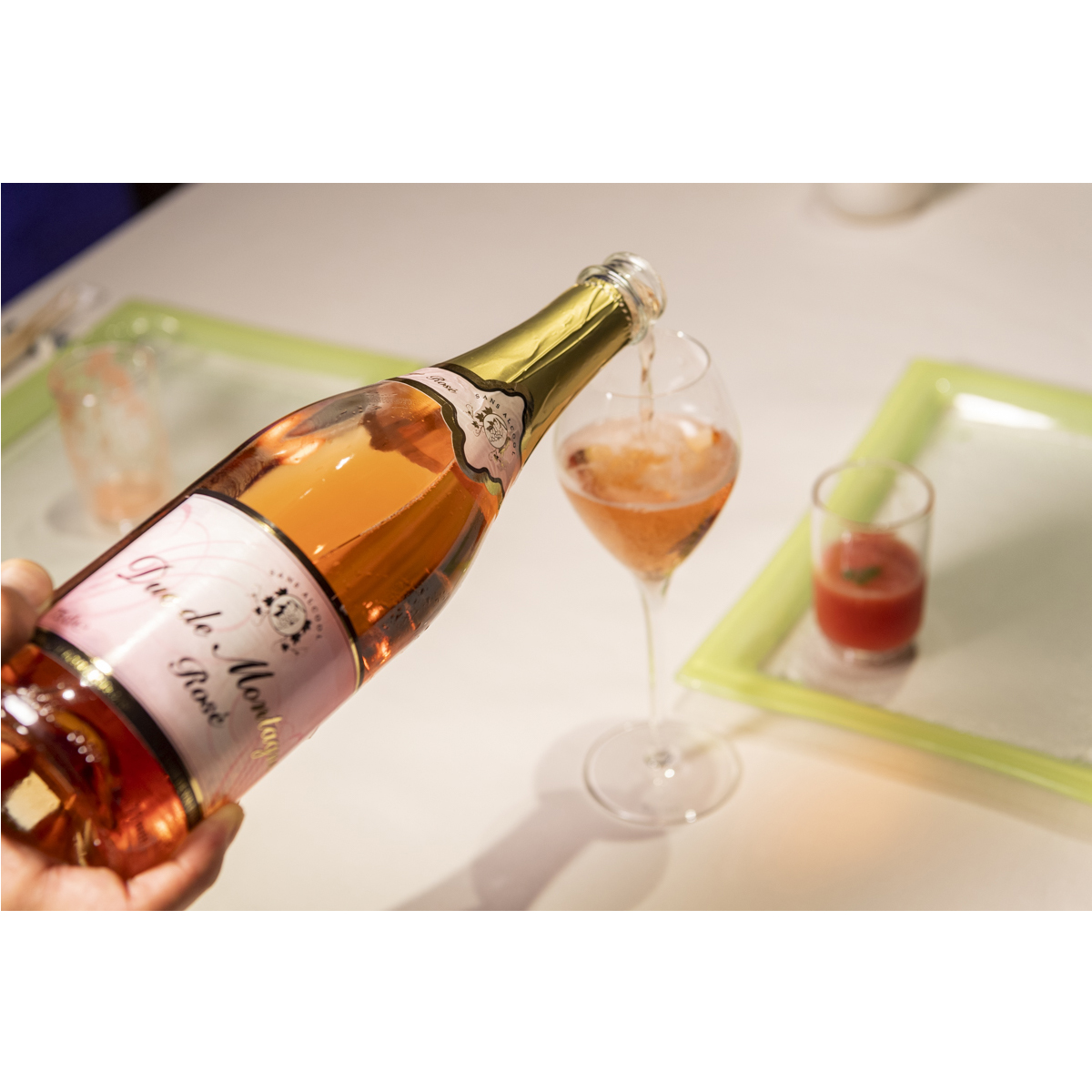 ネオブュル　デュク・ドゥ・モンターニュ・ロゼ750ml【ノンアルコール・スパークリングロゼワイン　ベルギー】