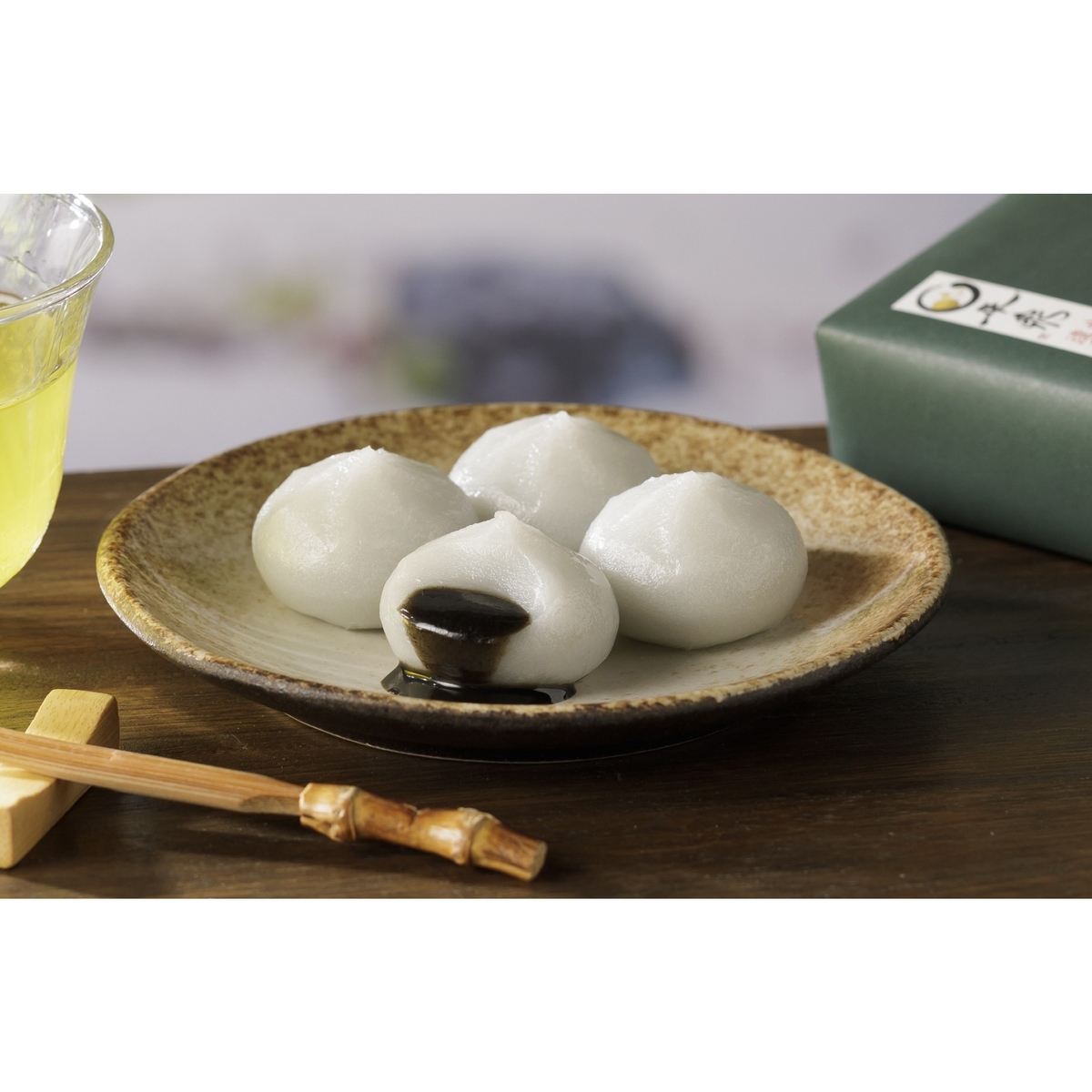 みこま出品 冷凍】ごま摺り団子（8個入り） | かぜとゆきオンラインショップ