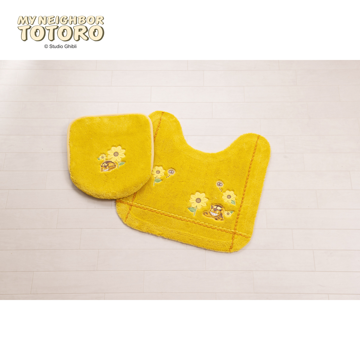 となりのトトロ　花のバス停　トイレマット