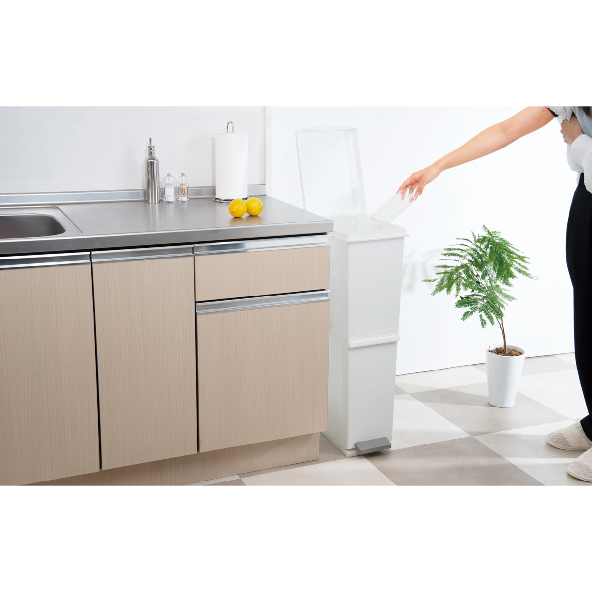 ネオカラー 分別スリムペダル２段３６　ホワイト