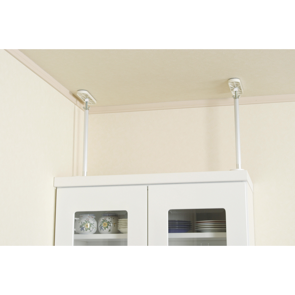 家具転倒防止 ふんばりくんSUPER　C　52cm～80cm