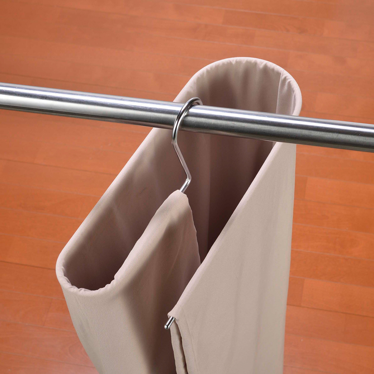 ステンレス布団カバーハンガー
