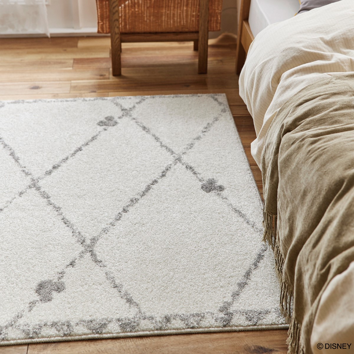 ディズニー ミッキー ラインラグ アイボリー 90×130cm DRM-1101