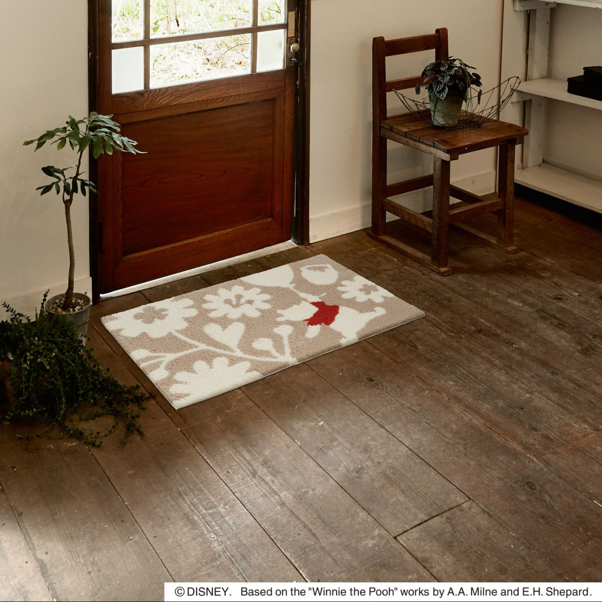 ディズニー プーさん マット バルーンフラワー アイボリー 50×80cm DMP-4056