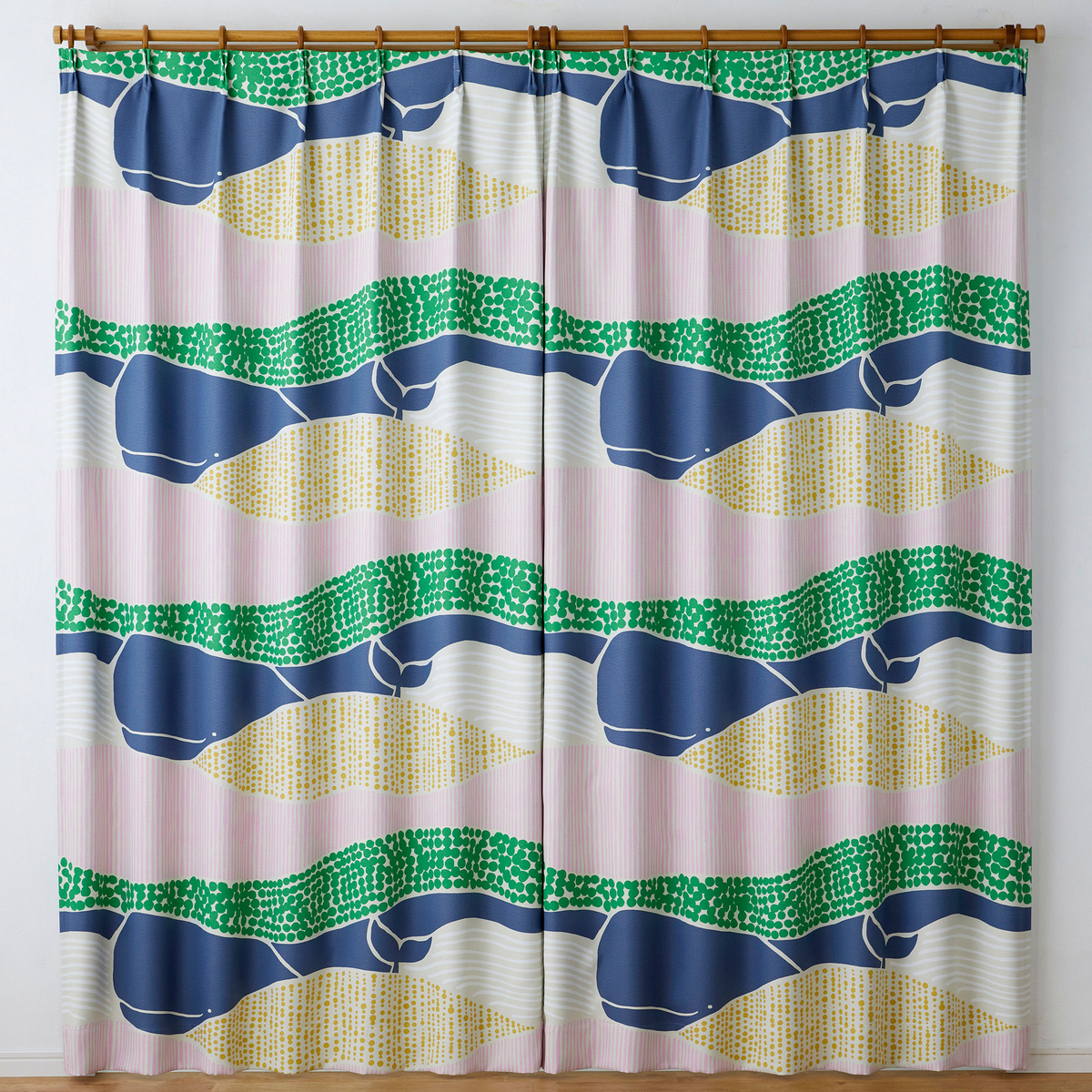 遮光カーテン/ドレープ　KUJIRA　VOYAGE 100×178cm (1枚入り)