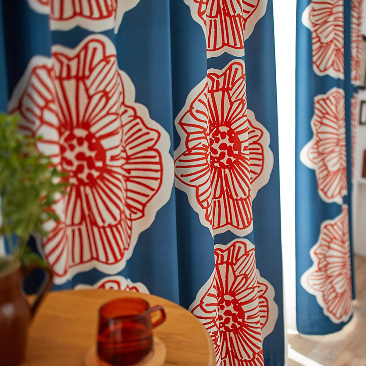 遮光カーテン/ドレープ　DAIRIN 100×135cm (1枚入り)