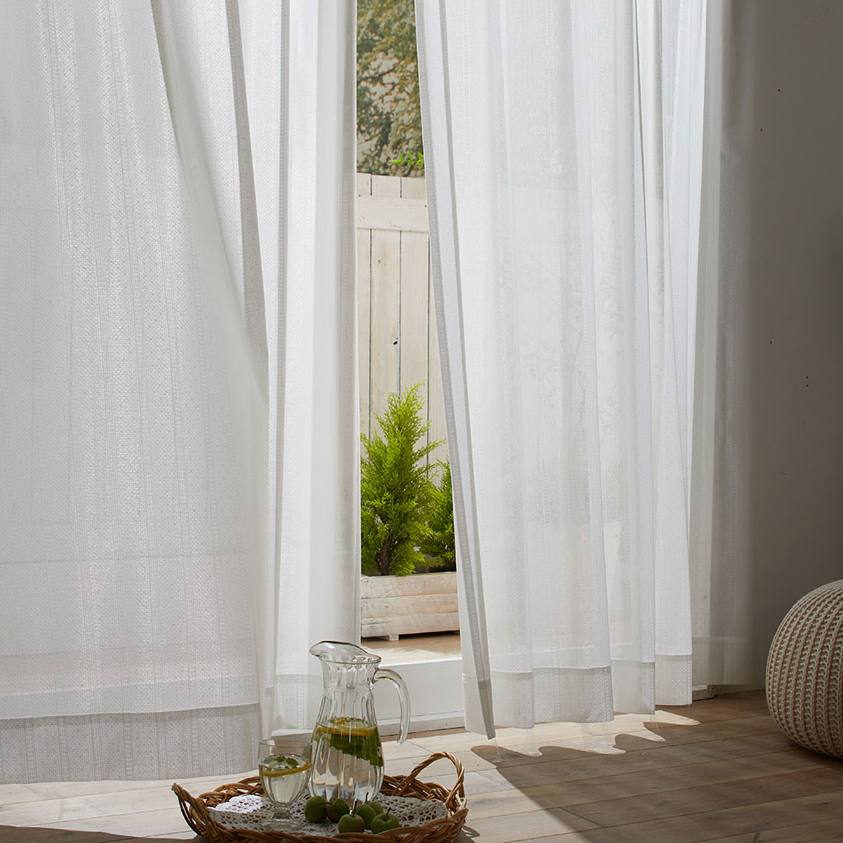 レースカーテン/シアー　LOIRE 100×198cm (1枚入り)