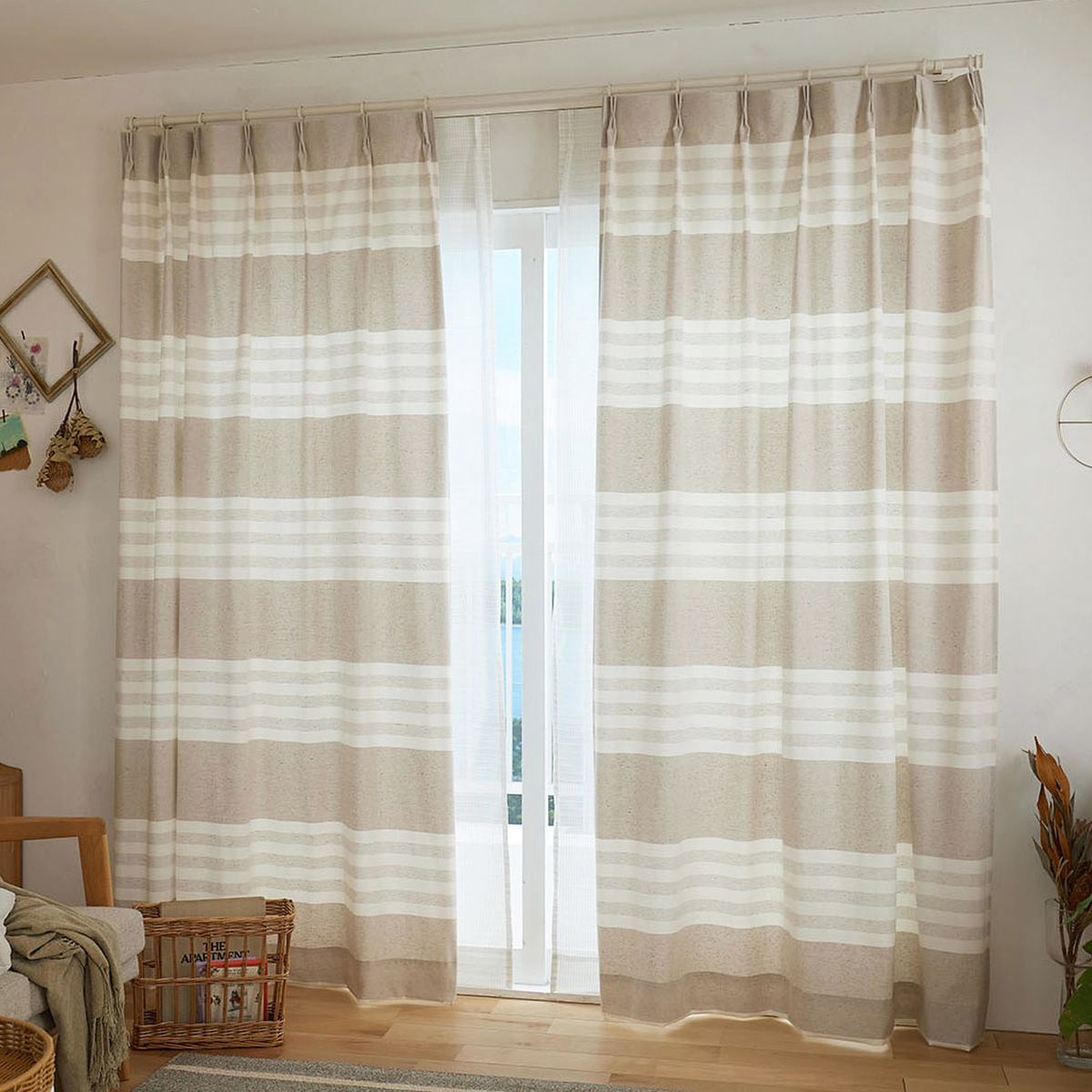 ドレープカーテン　Hardi 100×135cm (1枚入り)