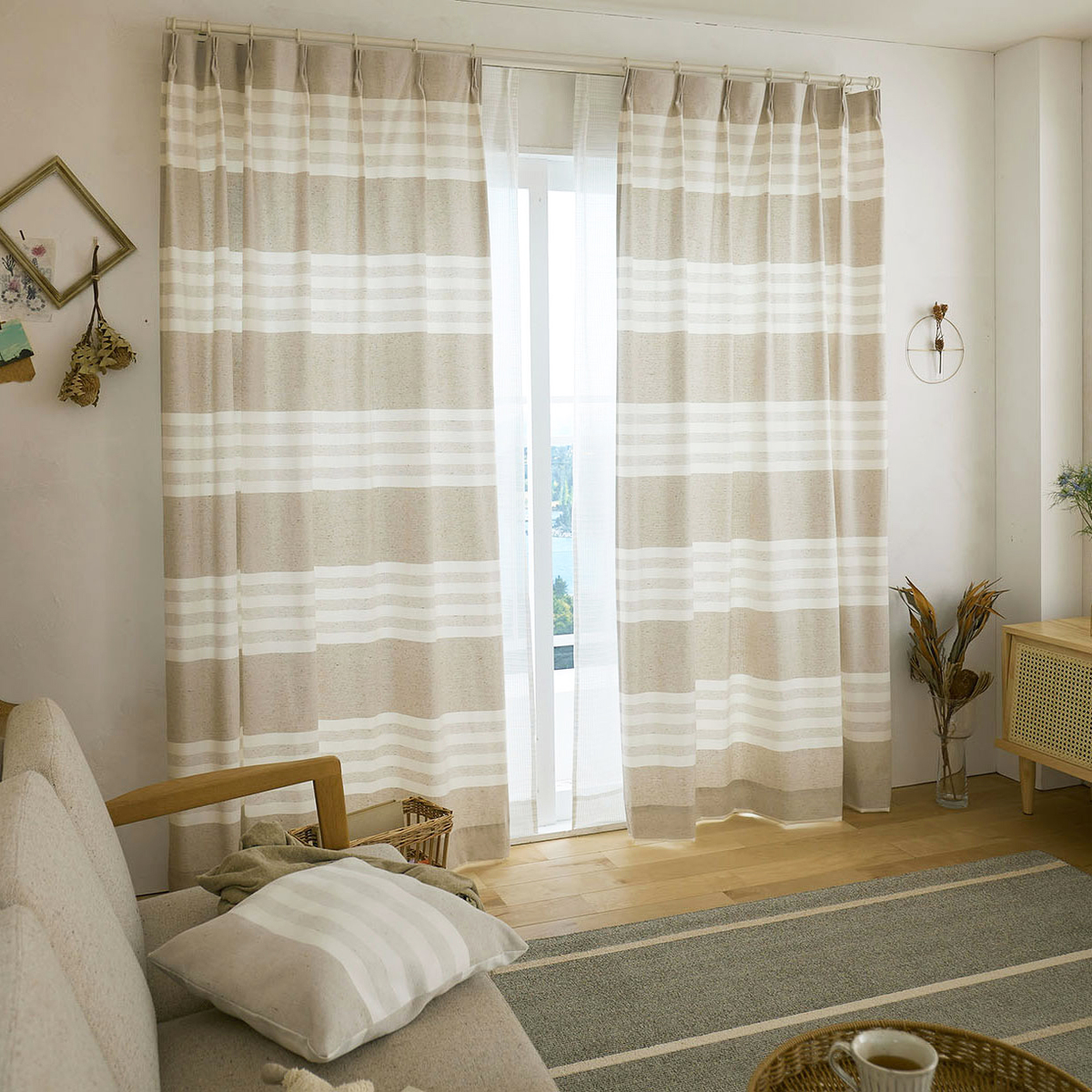 ドレープカーテン　Hardi 100×135cm (1枚入り)