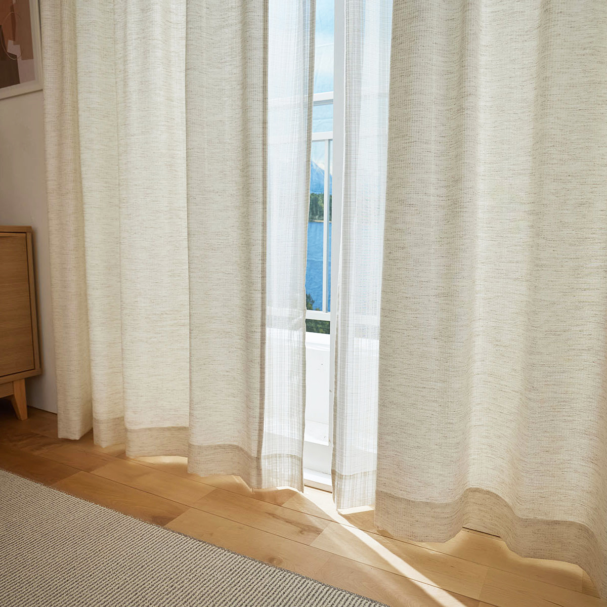 ドレープカーテン　Fin 100×135cm (1枚入り)