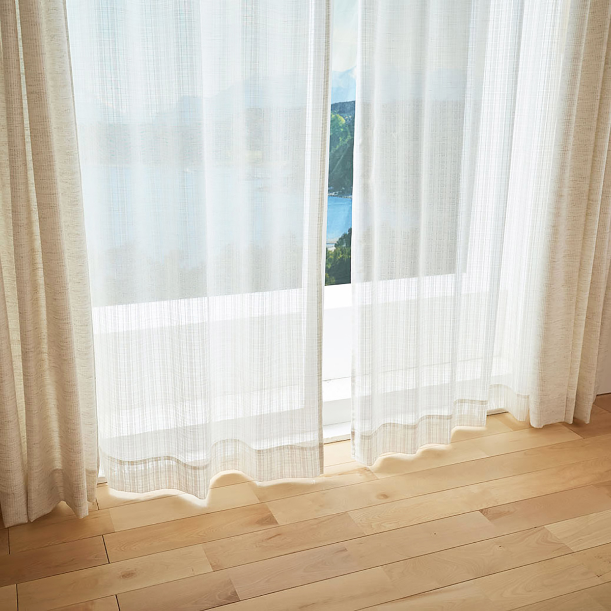 レースカーテン/シアー　Lannel 100×133cm (1枚入り)