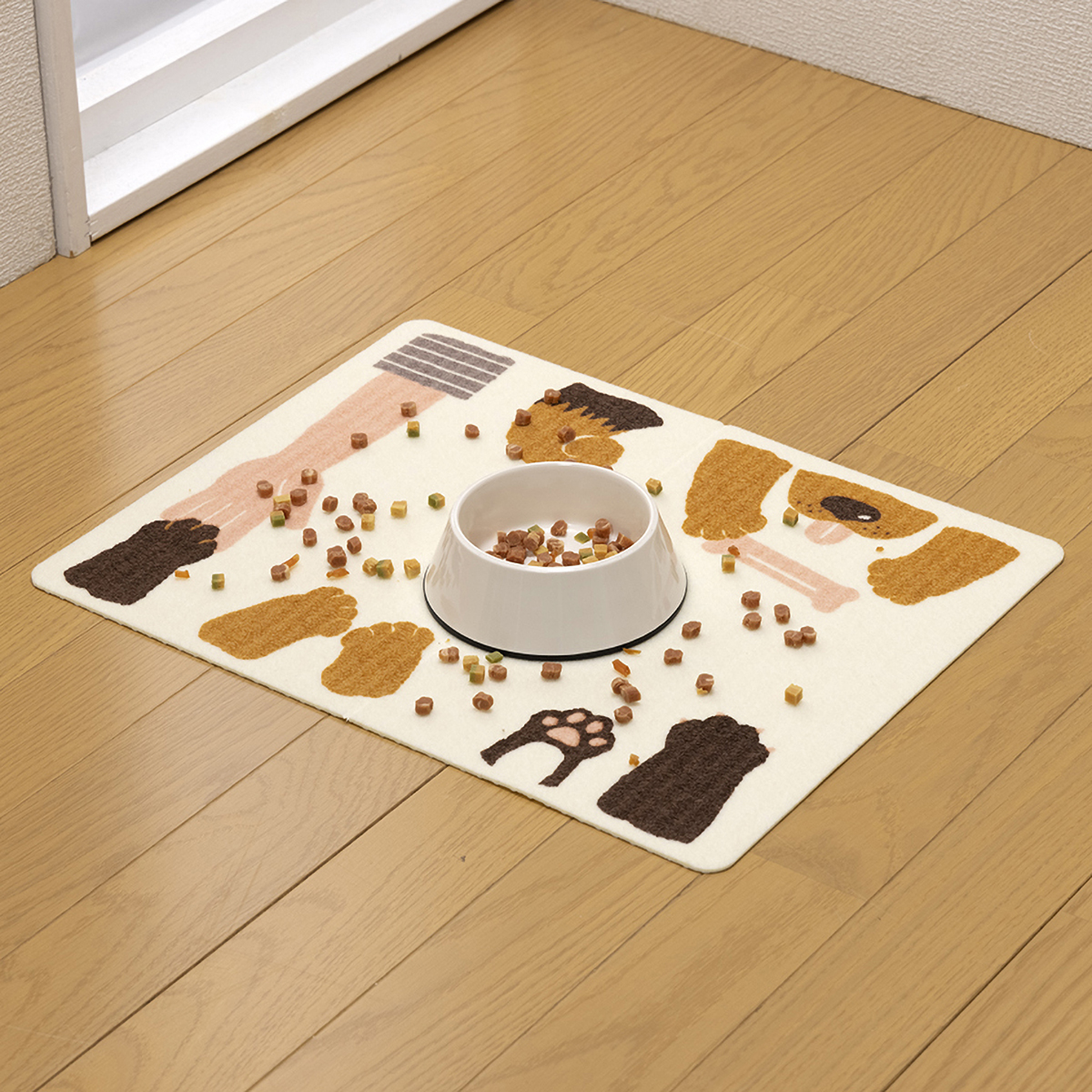 おくだけ吸着ペット用ランチョンマット　犬柄