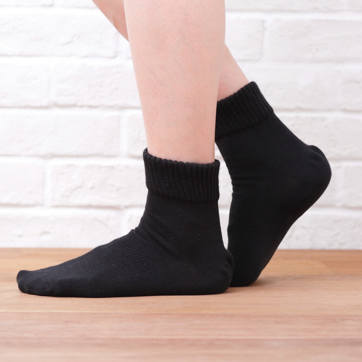 【歩くぬか袋】 足首ゆったり 米ぬかかかとケア靴下 女性用 KOME327