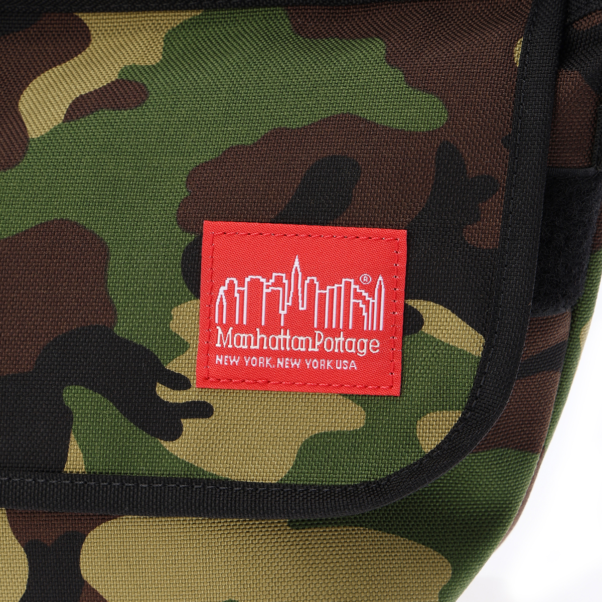 Manhattan Portage マンハッタンポーテージ 1603 W.Camo メッセンジャーバッグ