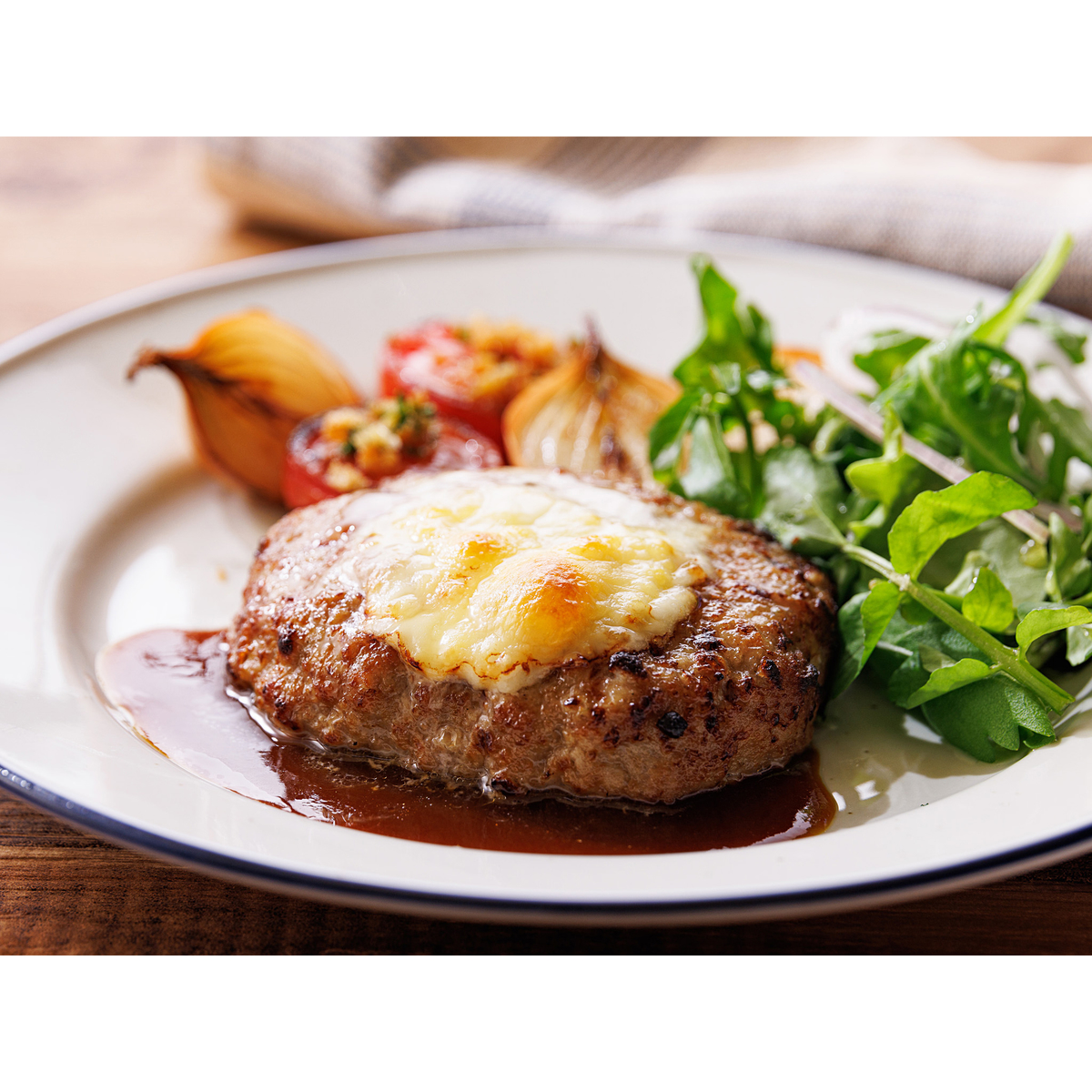 【冷凍】たいめいけん　国産合挽きチーズハンバーグ(タカラ食品工業)