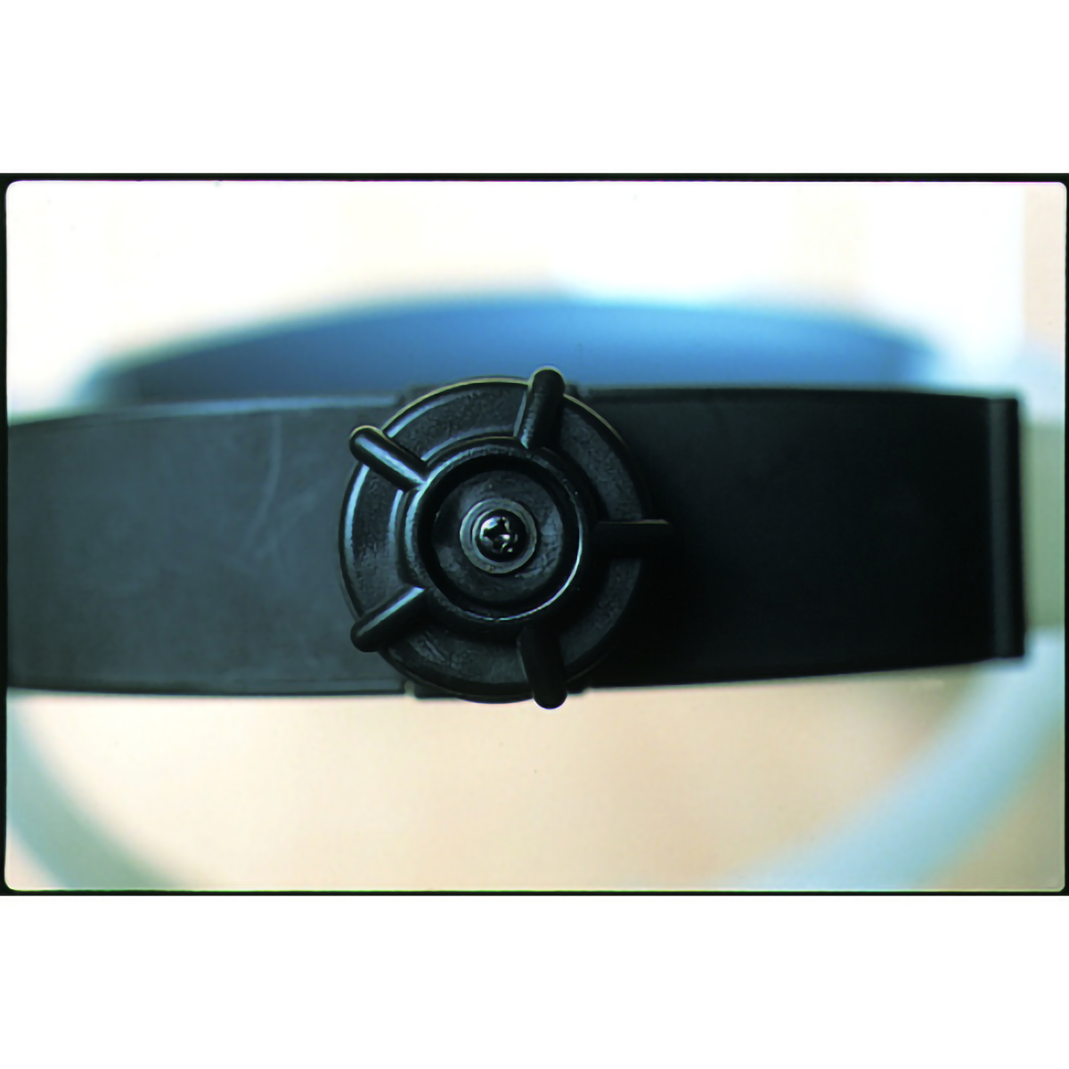 直かぶり型防災面　メッシュ