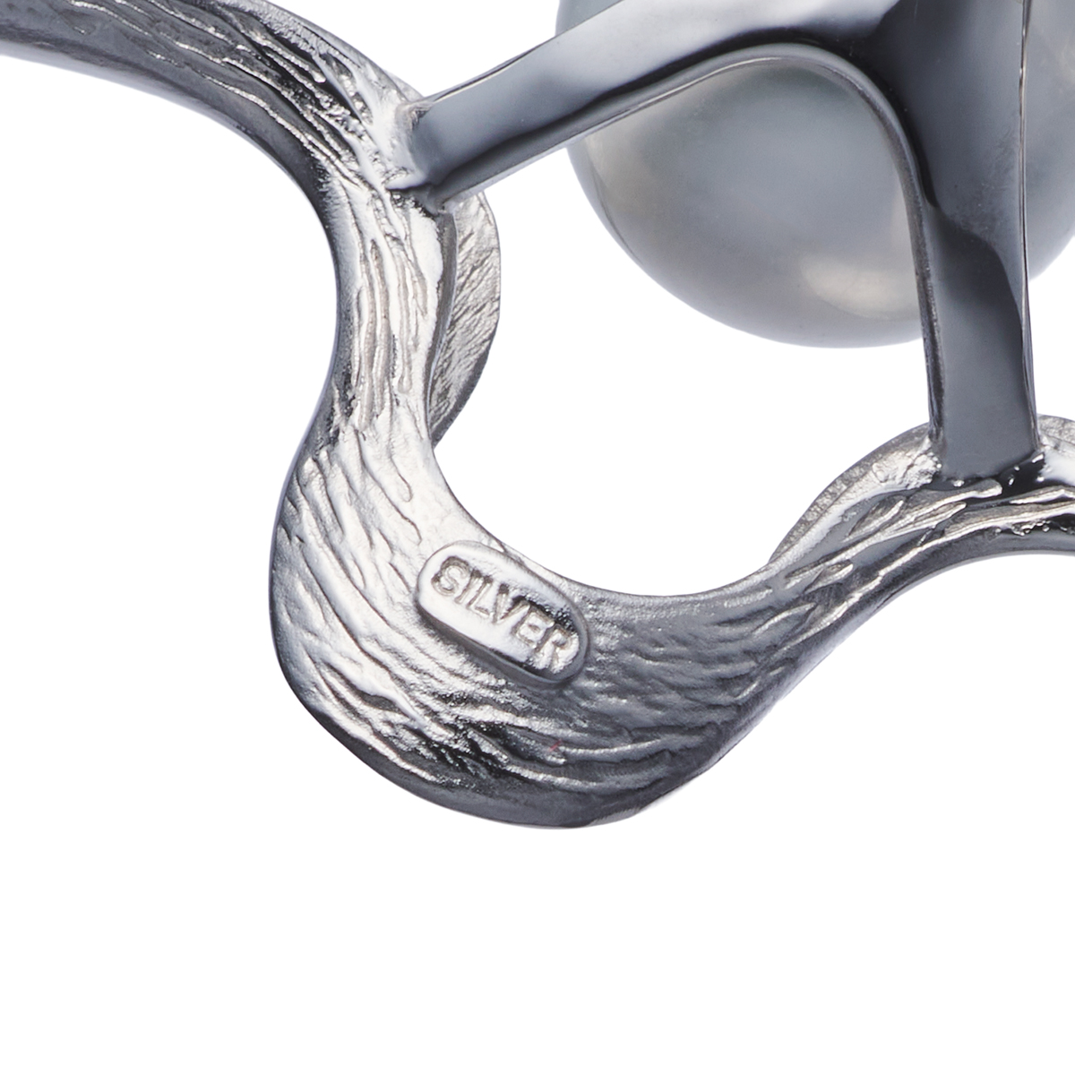 【maison de perle】白蝶真珠ブローチ(シェル）