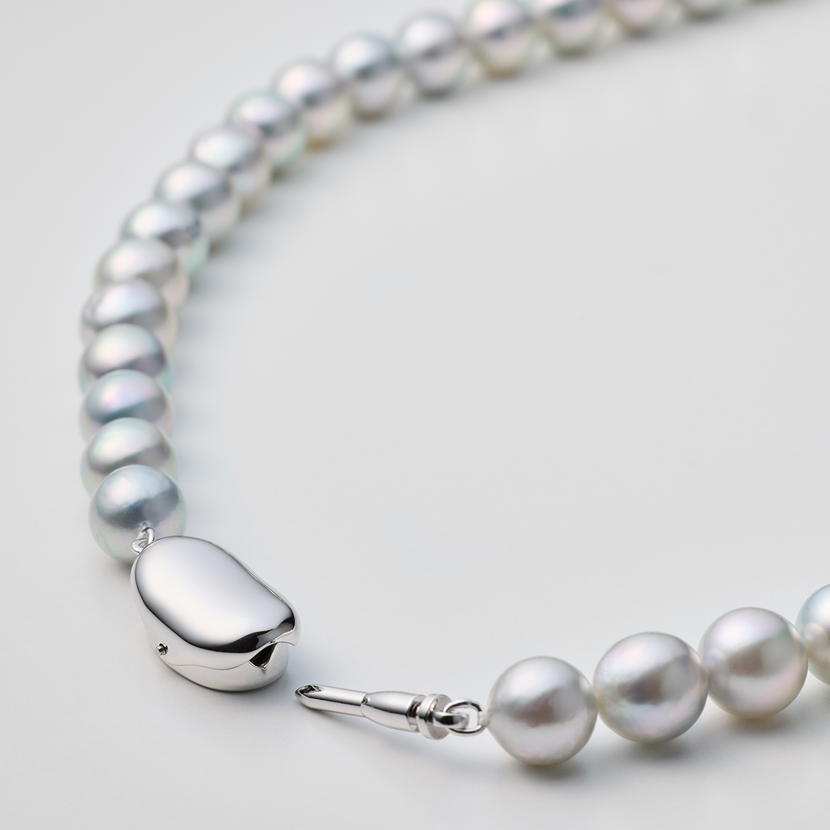 【maison de perle】アコヤナチュラルグレーパールネックレス