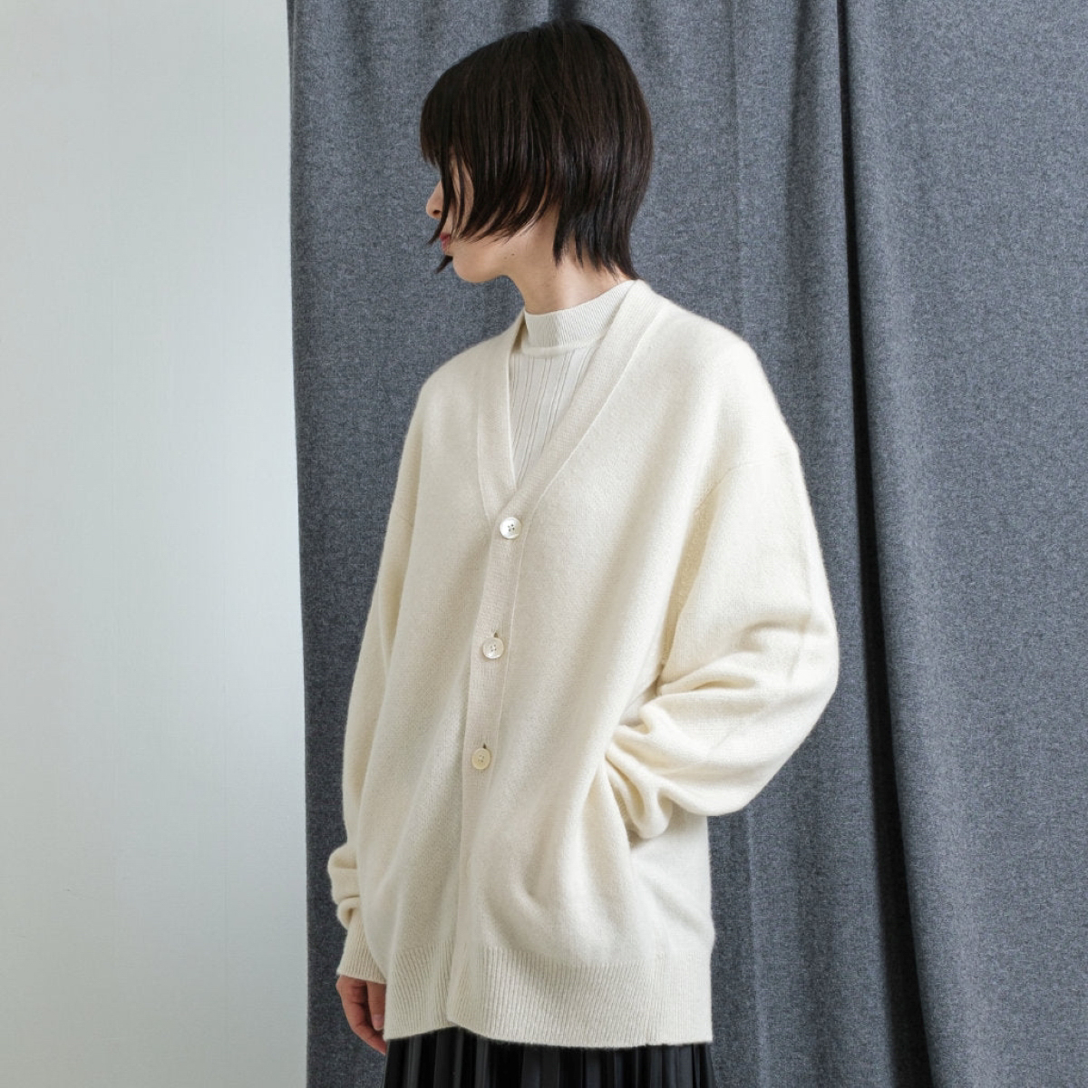 カシミコベビーカシミヤスムース編みカーディガン