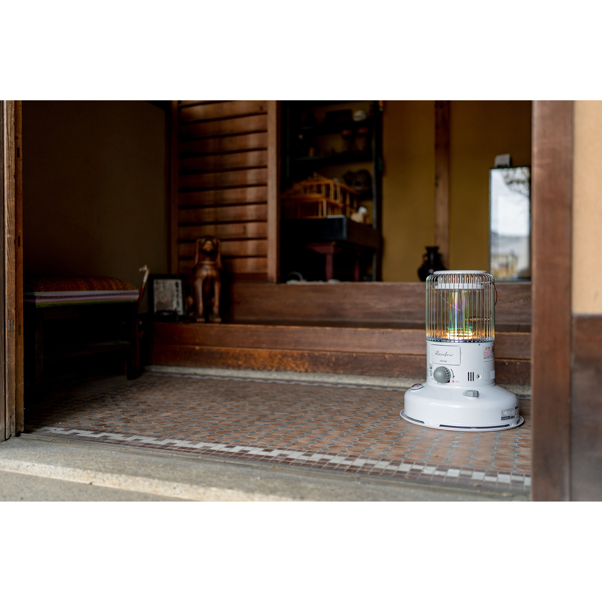 トヨトミ　レインボー石油ストーブ