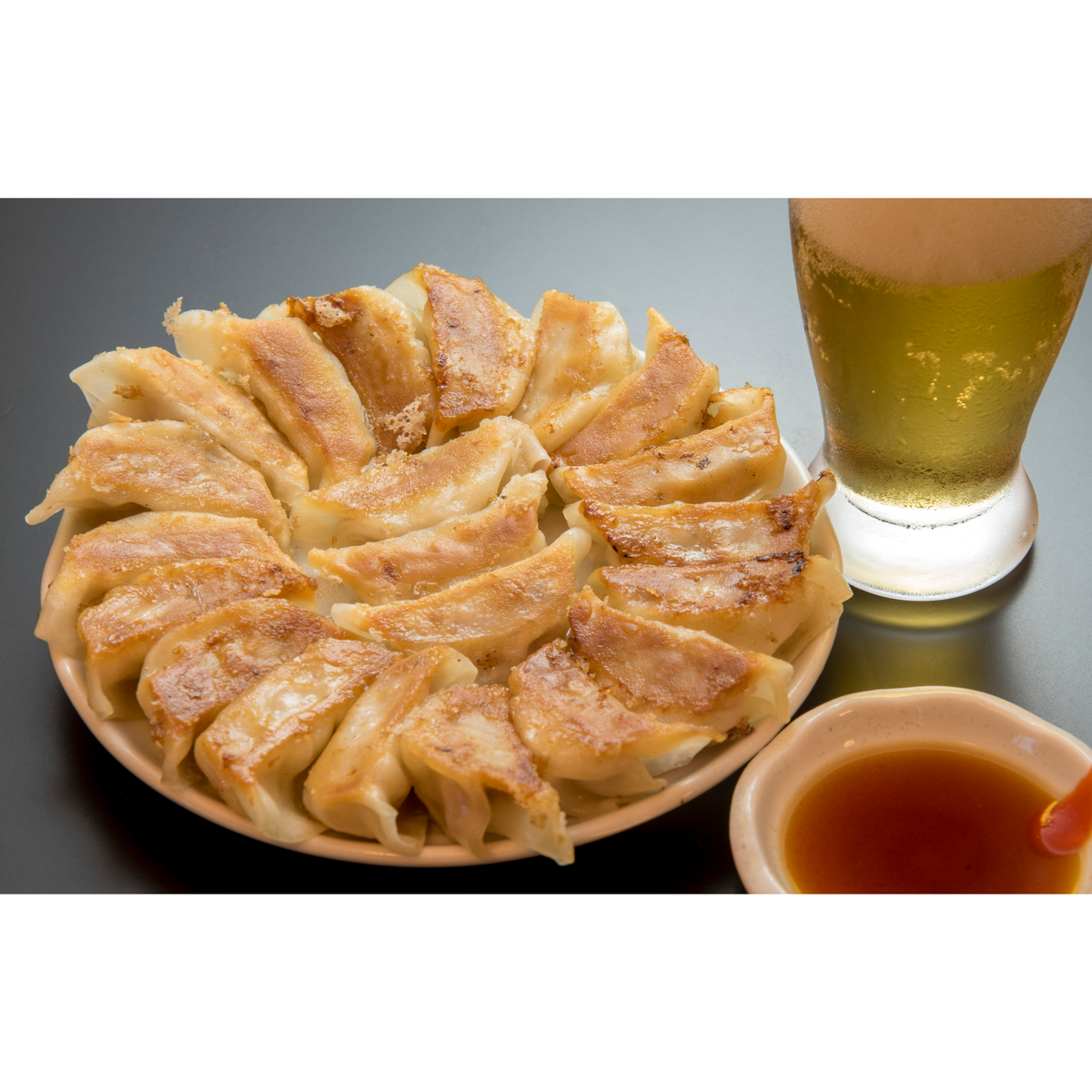 【冷凍】博多華味鳥監修　華味鳥ひとくち餃子 261015