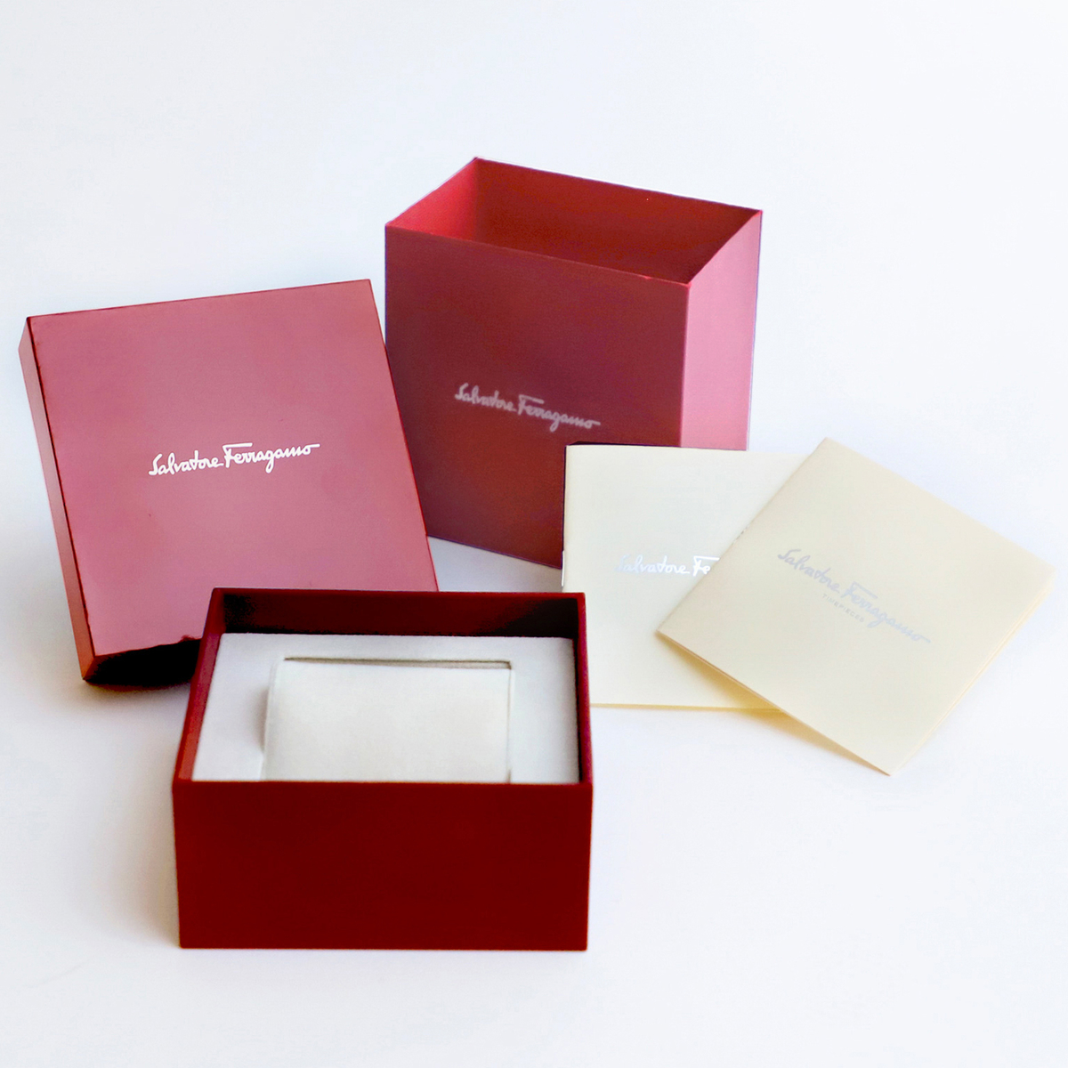 FERRAGAMO フェラガモ 腕時計 SQUARE(スクエア) ピンクゴールド SFBY00219