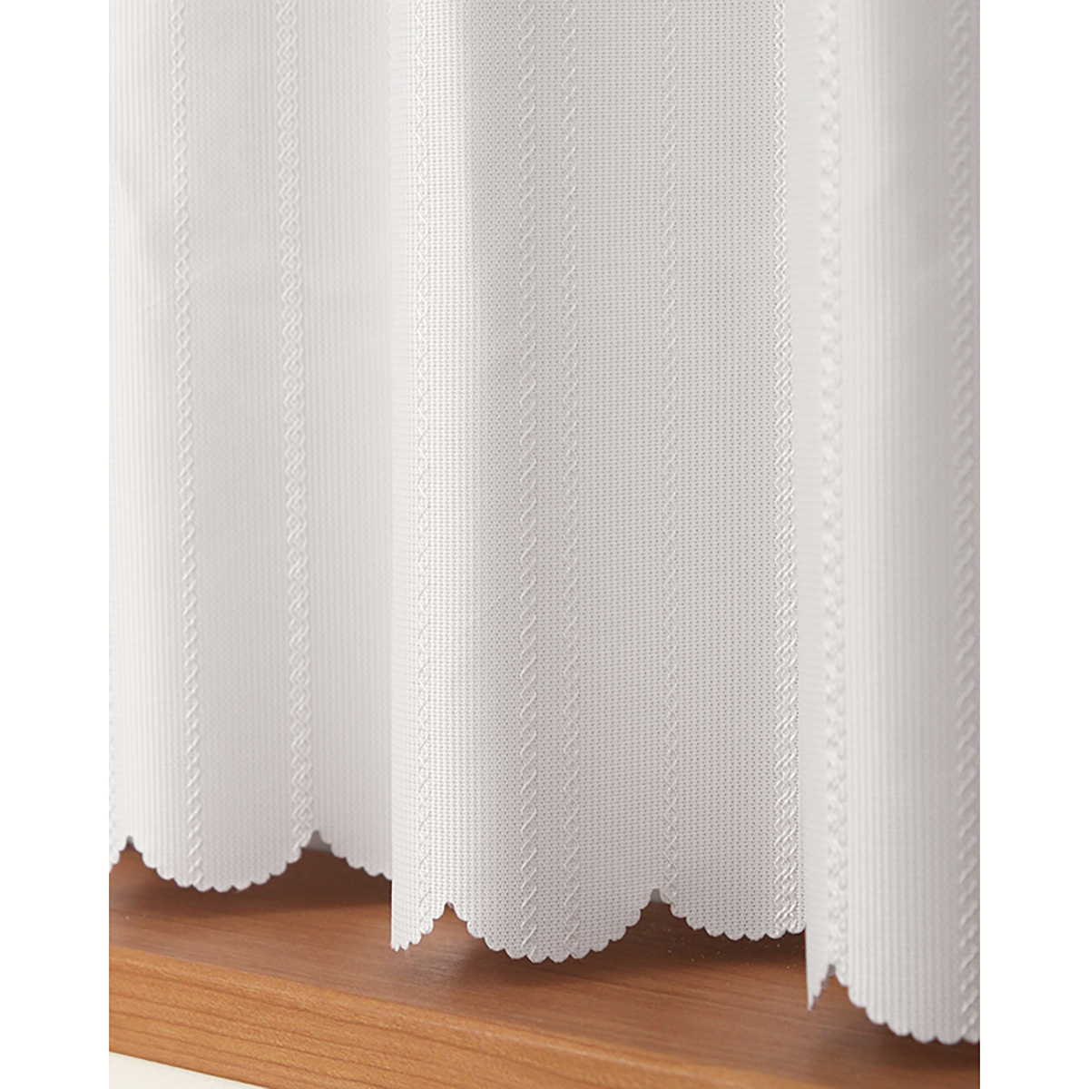 【はっ水防カビカフェカーテン】撥水カフェ　リンダＷＨ　巾190×丈90cm