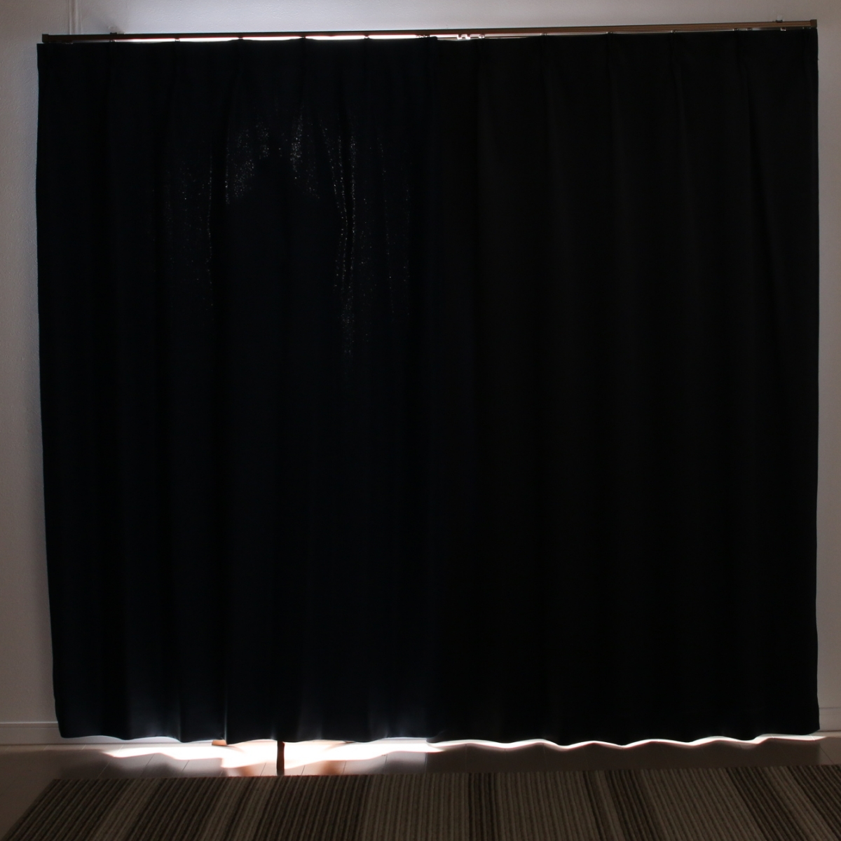 【1級遮光ドレープカーテン】ピュリー防炎ネイビー　巾100×丈150cm　2枚組