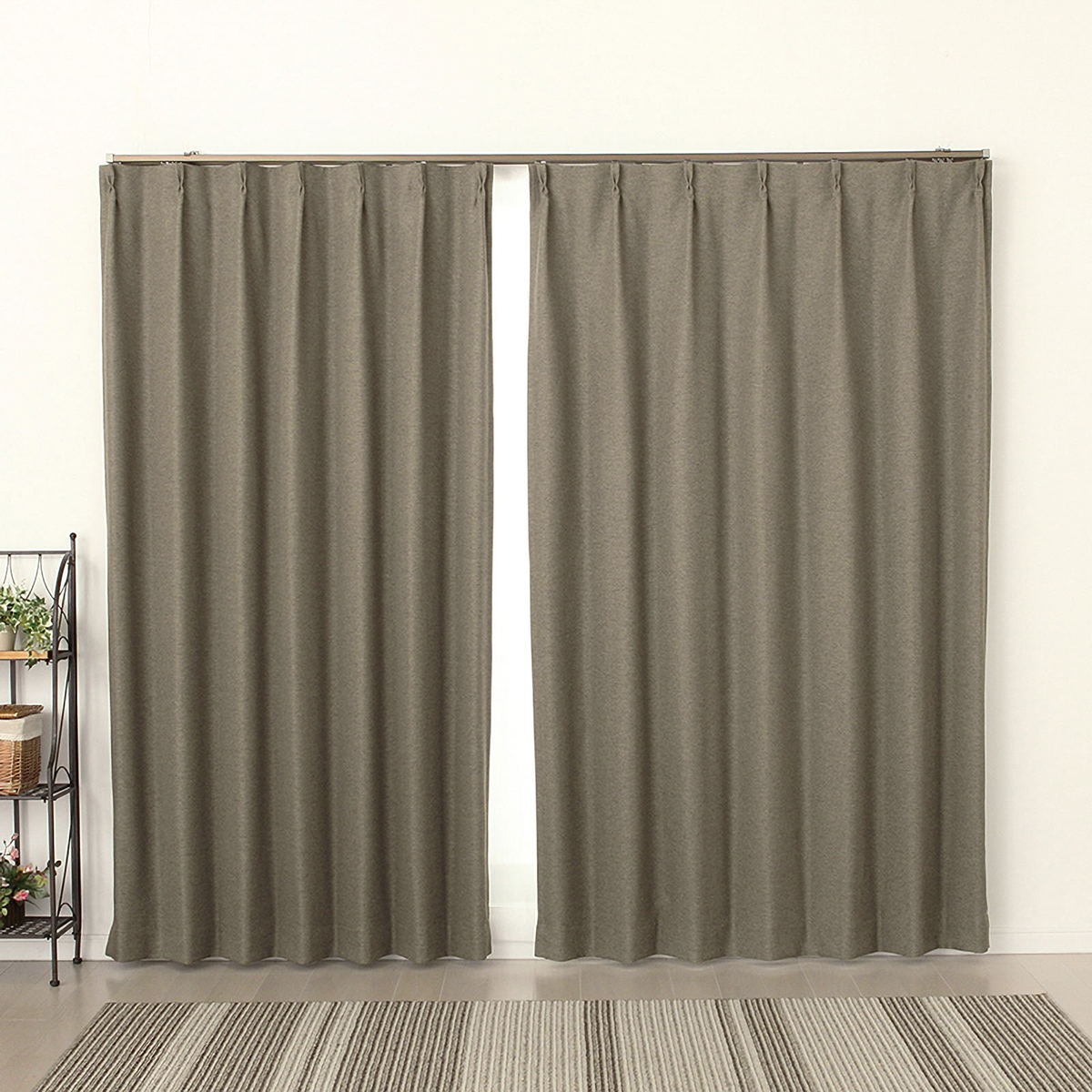 【1級遮光ドレープカーテン】ピュリー防炎ブラウン　巾100×丈150cm　2枚組