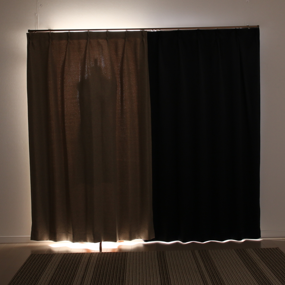 【1級遮光ドレープカーテン】ピュリー防炎ベージュ　巾100×丈150cm　2枚組