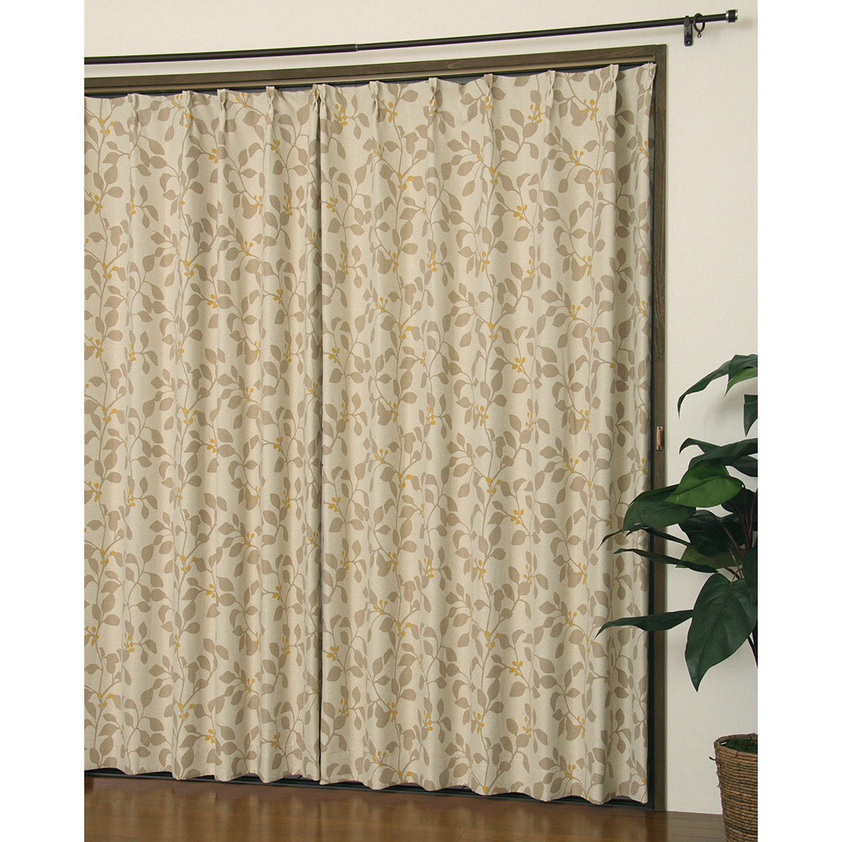 【1級遮光ドレープカーテン】ＰＳロレッタベージュ　巾100×丈135cm　2枚組