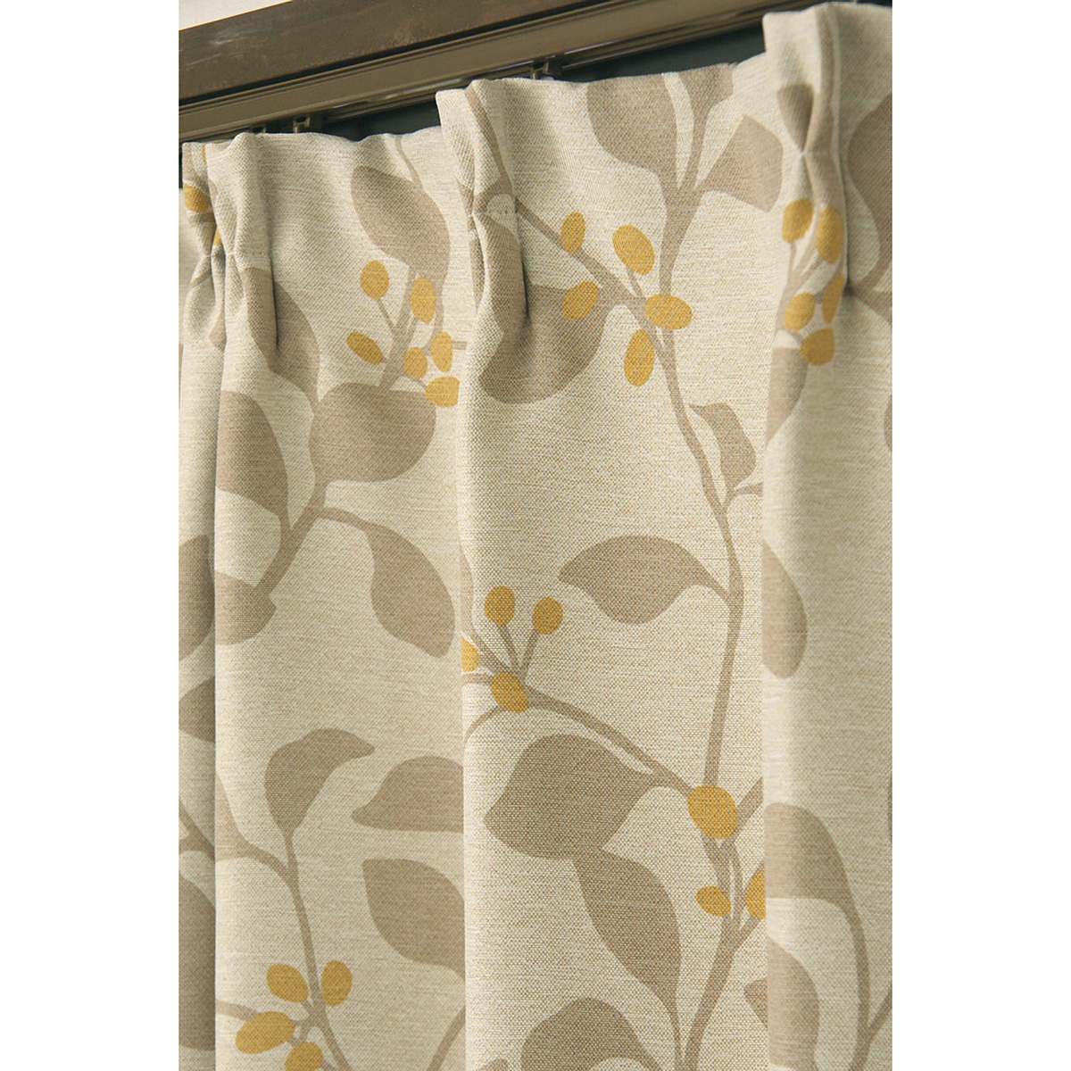 【1級遮光ドレープカーテン】ＰＳロレッタベージュ　巾100×丈178cm　2枚組