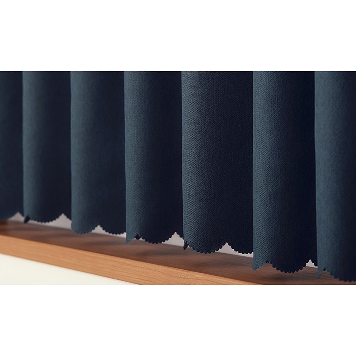 【1級遮光防炎カフェカーテン】ピュリー防炎カフェネイビー　巾145×丈70cm