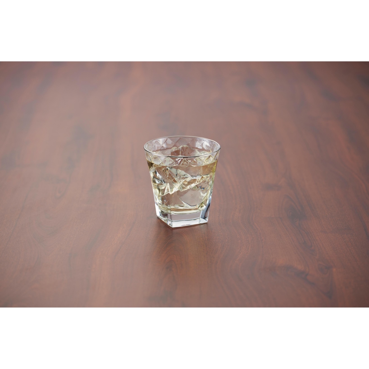 八鹿酒造 銀座のすずめ 琥珀25度 720ml【麦焼酎 大分県】