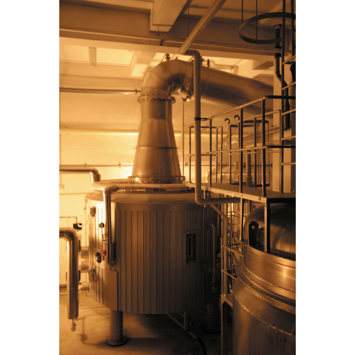 八鹿酒造 銀座のすずめ 琥珀25度 720ml【麦焼酎 大分県】