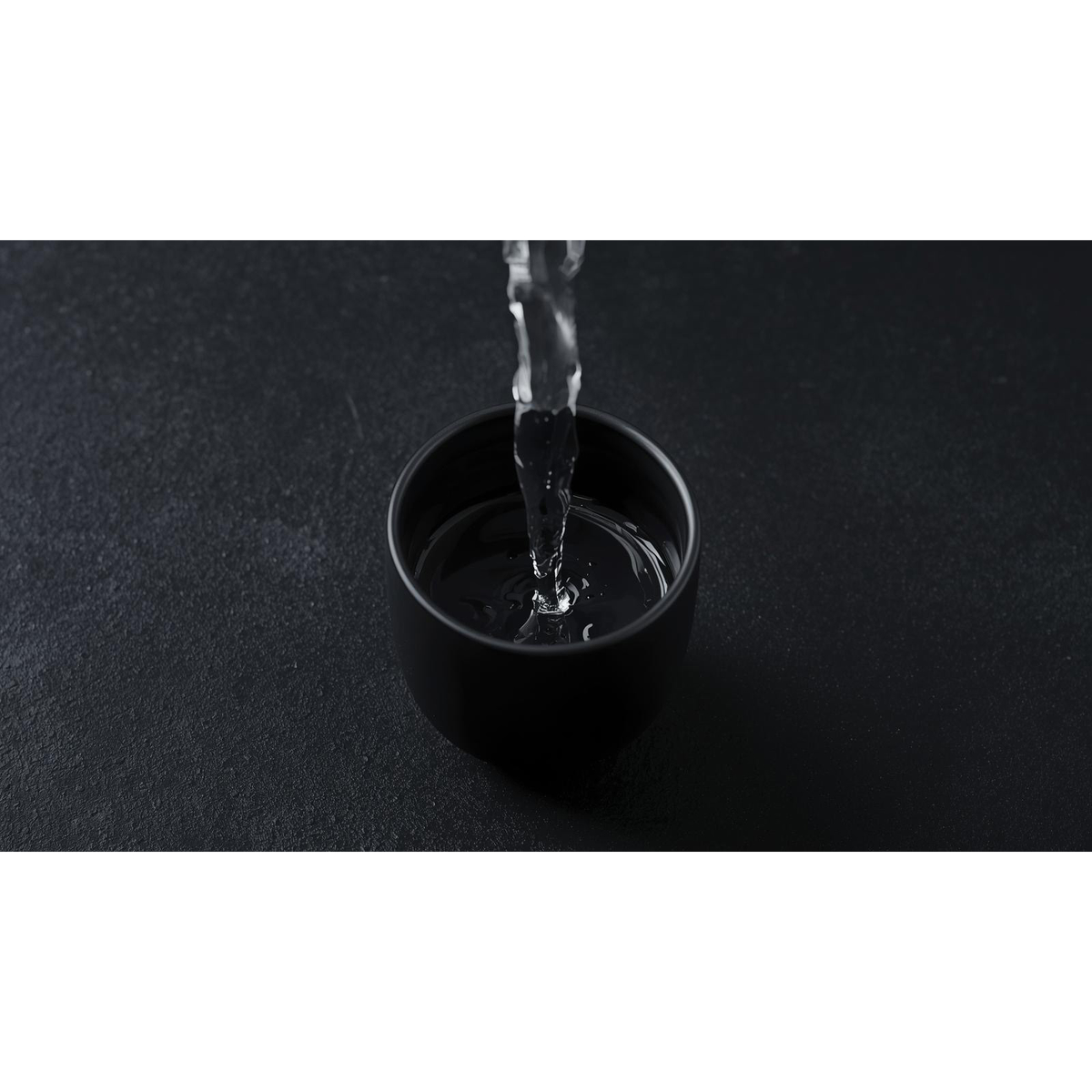 八鹿酒造 銀座のすずめ 黒麹25度 1800ml【麦焼酎 大分県】