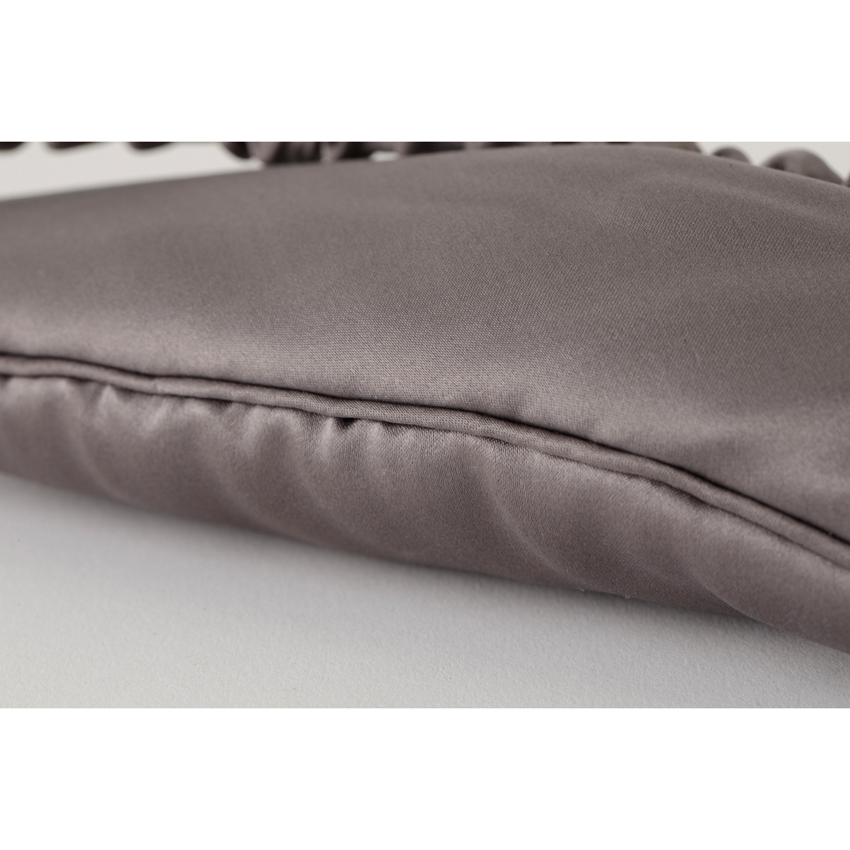 シルクアイマスク　Special Eye Comforter